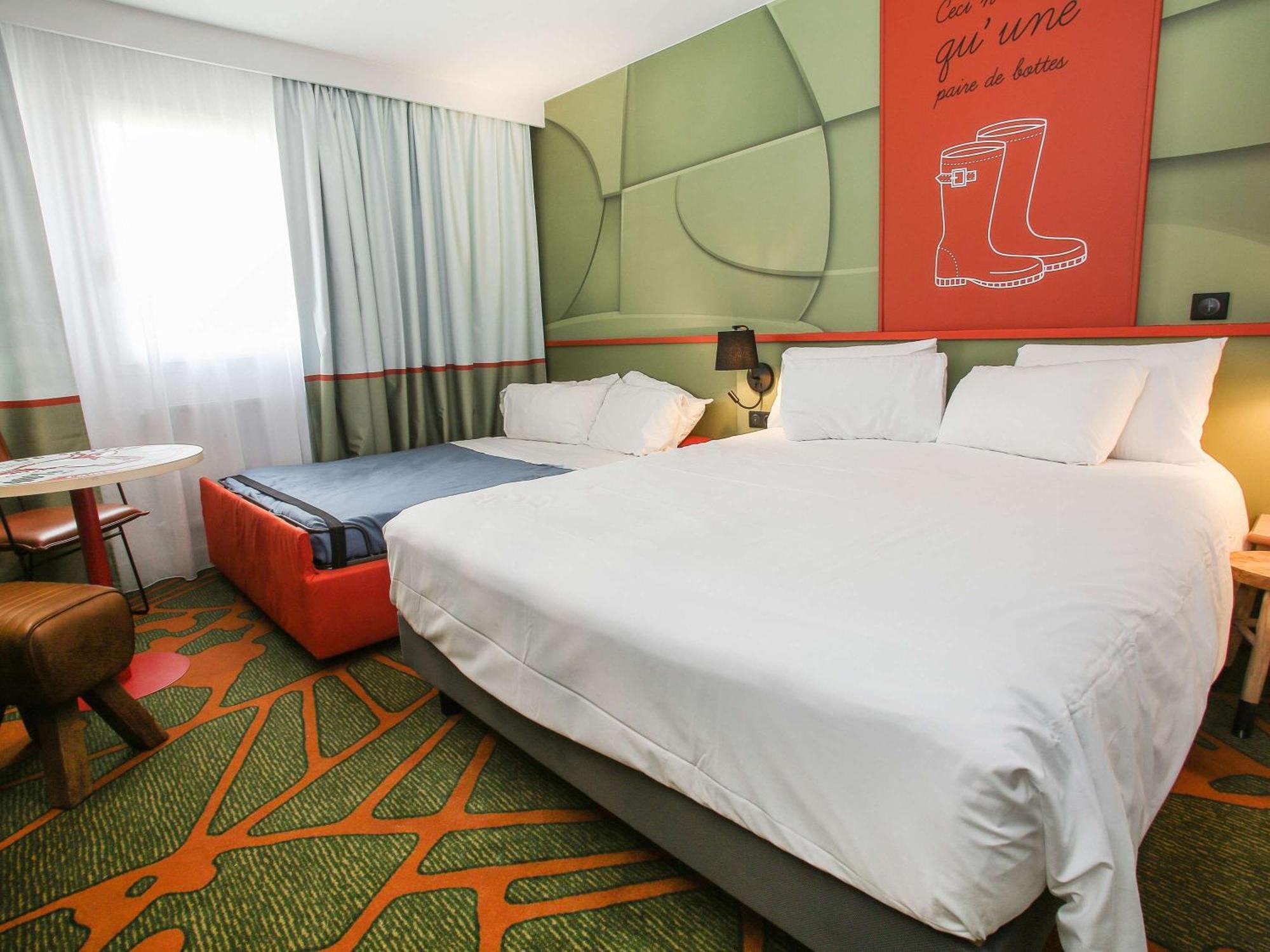 Ibis Styles Lisieux Normandie Hotell Eksteriør bilde